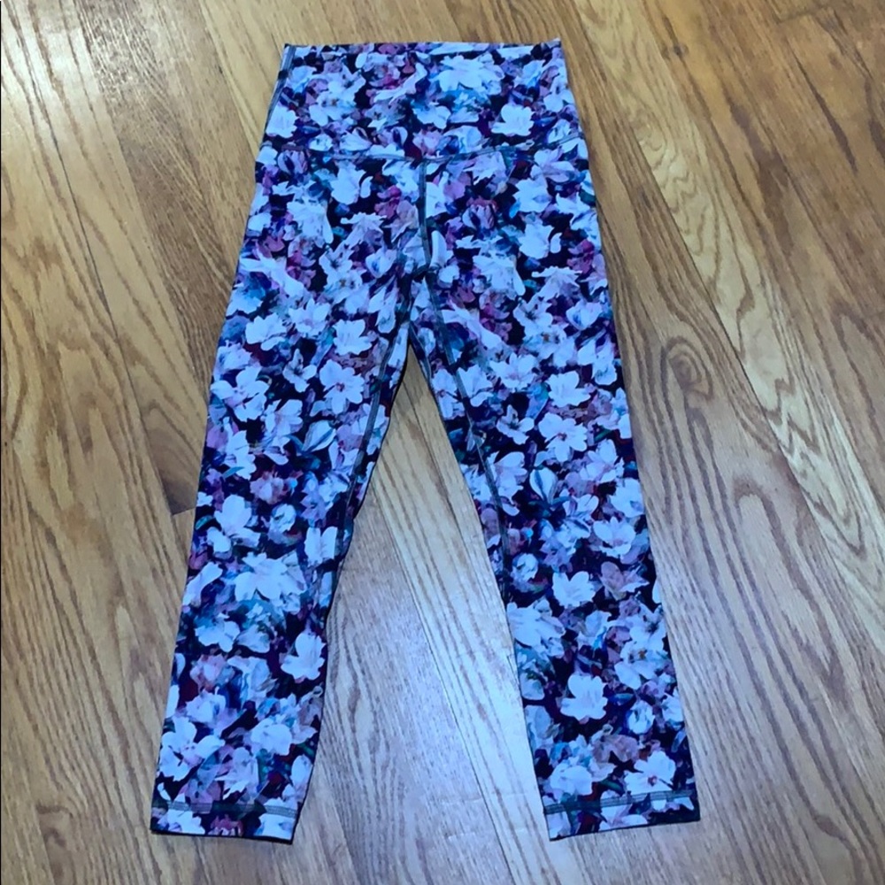 Lululemon Align 21” size 4